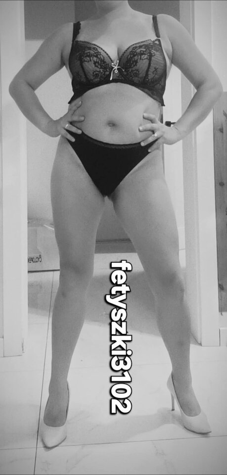 1000009049.jpg - Fetyszki3102