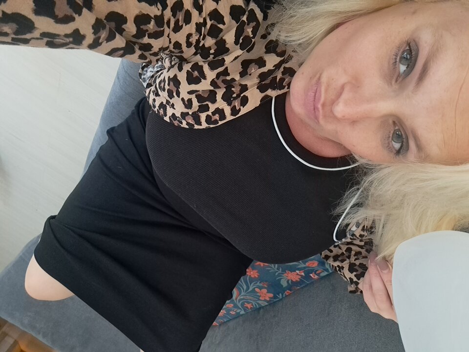 20250627_201837.jpg - seksowna333