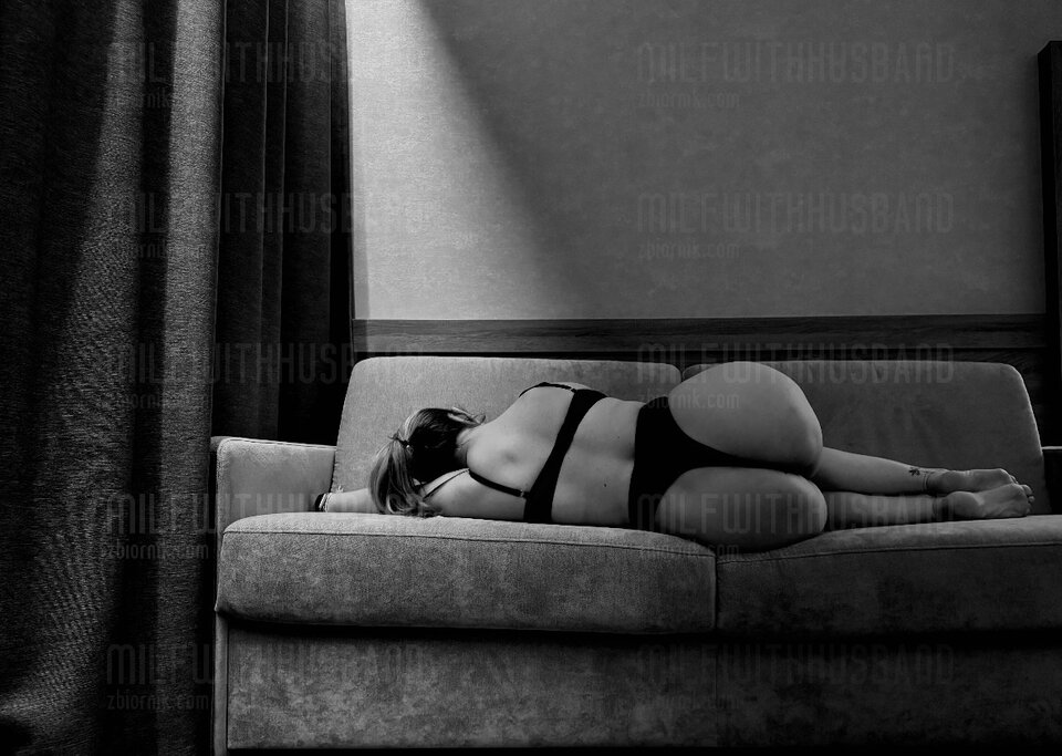 Drzemka :)😴  - MilfWithHusband