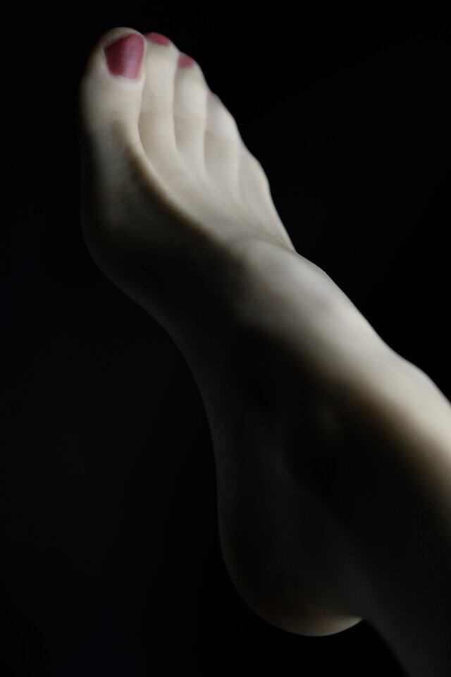 hgh.jpg - szpilki_rajstopy