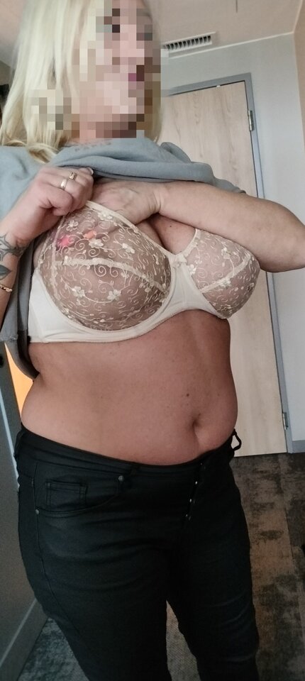 1000022033.jpg - Blondyna2