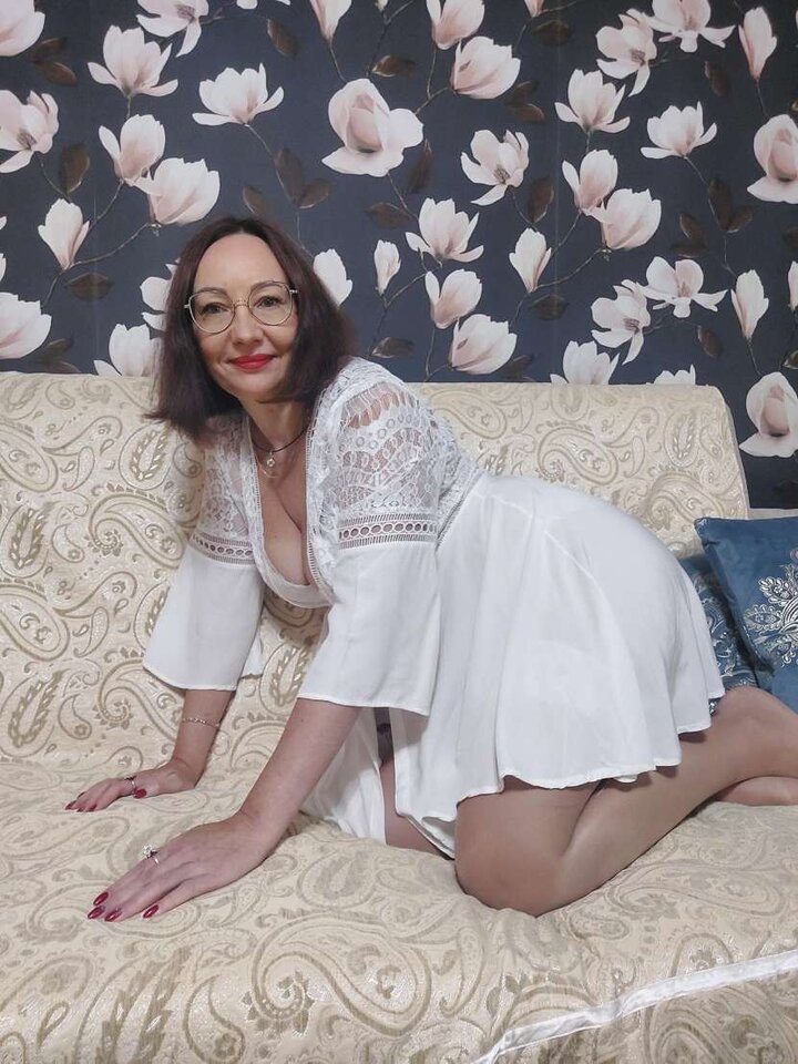 :) - poslusznasuka73