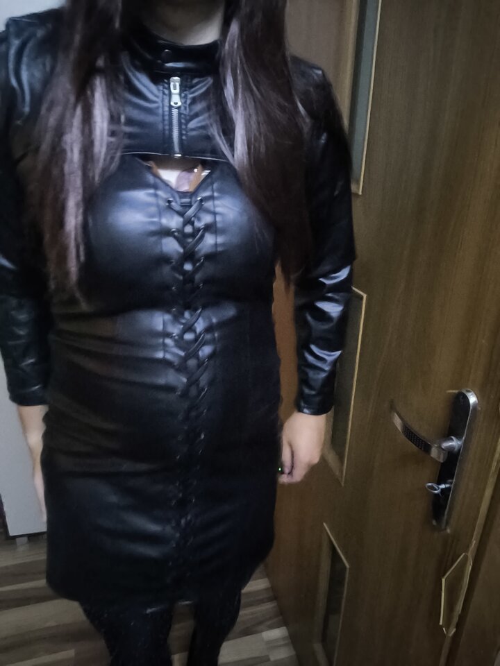 1000007877.jpg - Adriennecross