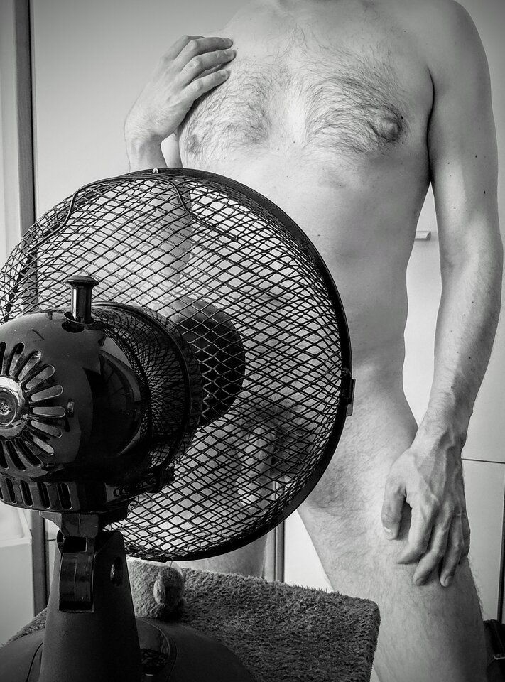 Gorąco i...gorąco... - EroDreamer