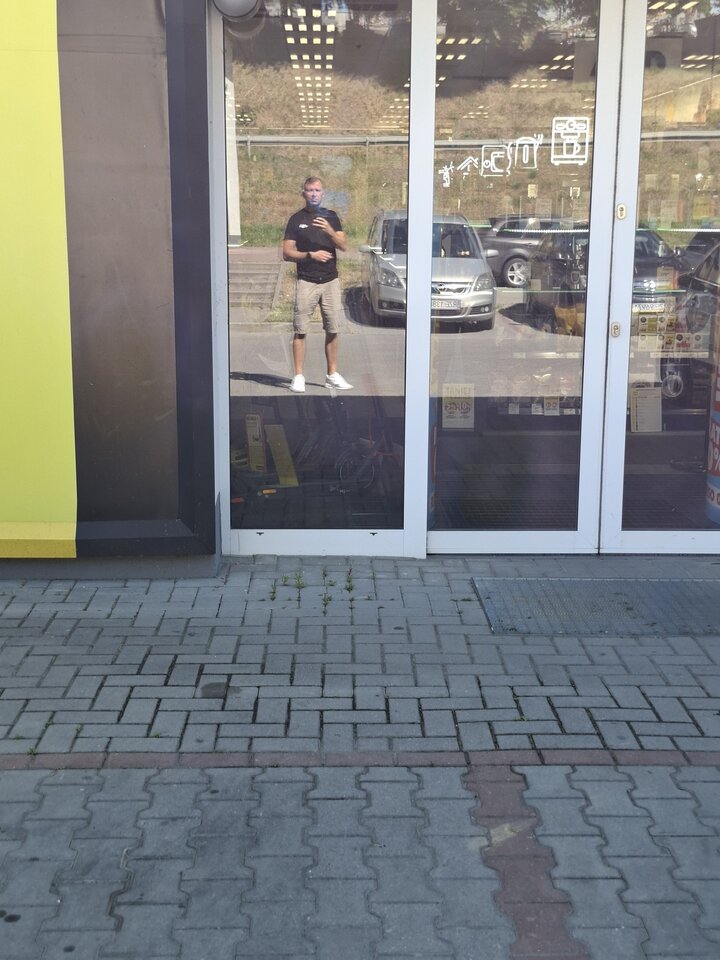 1000006681.jpg - Echeverri