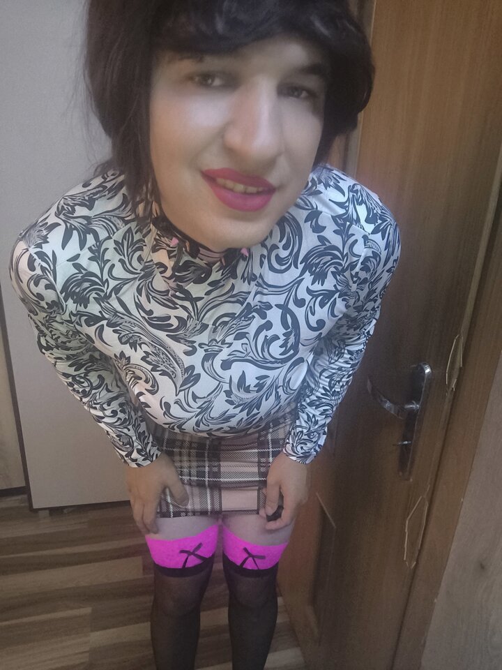 1000008206.jpg - Adriennecross