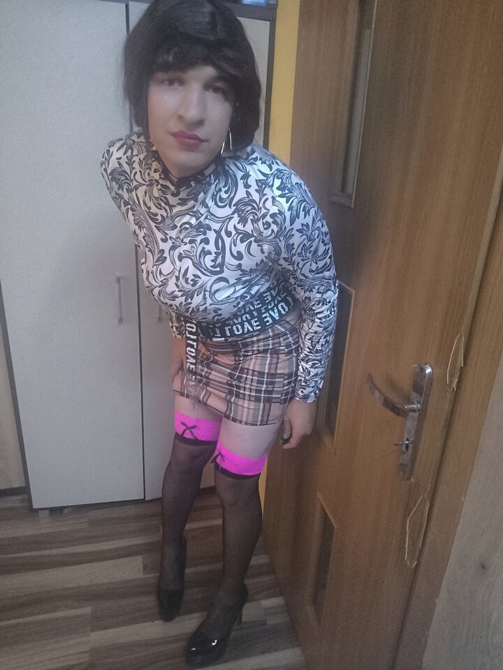 1000008213.jpg - Adriennecross