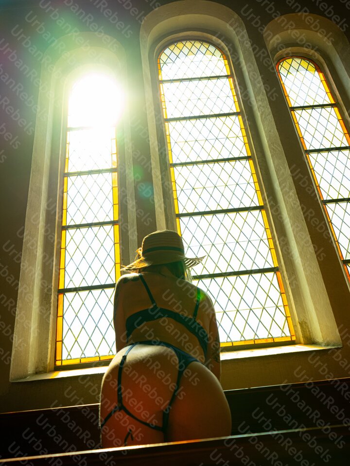 Praised be - UrbanRebels