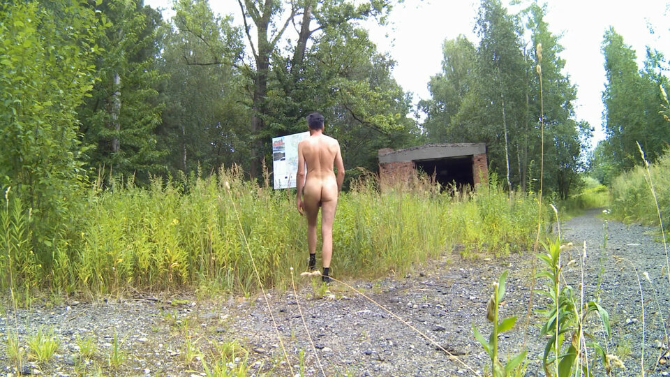 BOBROWNIKI - szybowa satry garaż 20250708_1309.mp4_snapshot_01. - Krzysztof_cfnm