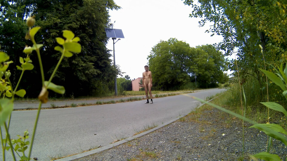 BOBROWNIKI - szybowa satry garaż 20250708_1309.mp4_snapshot_02. - Krzysztof_cfnm