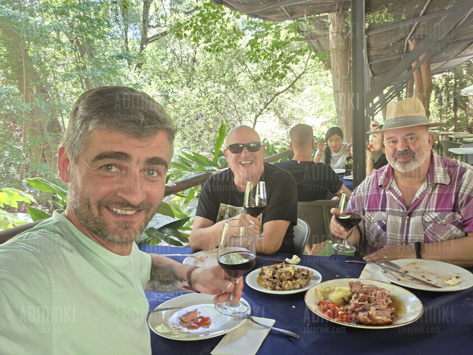 🍷🍷🍷🍷 - Adminki