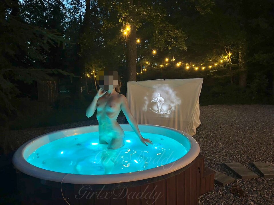 IMG_1166.jpeg - GirlxDaddy