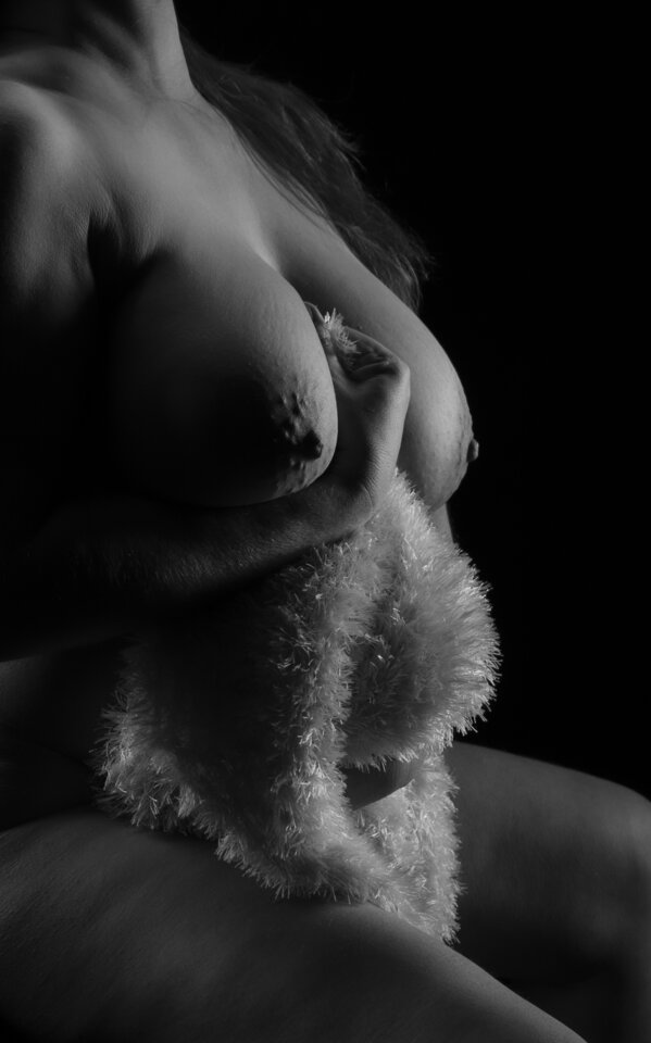 Cycki_BW_crop.jpg - Odyn_i_Freya