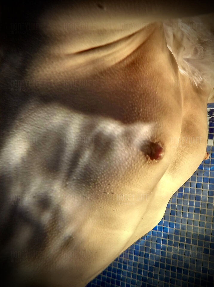 Honey Wife 300.jpeg - HoneyWife