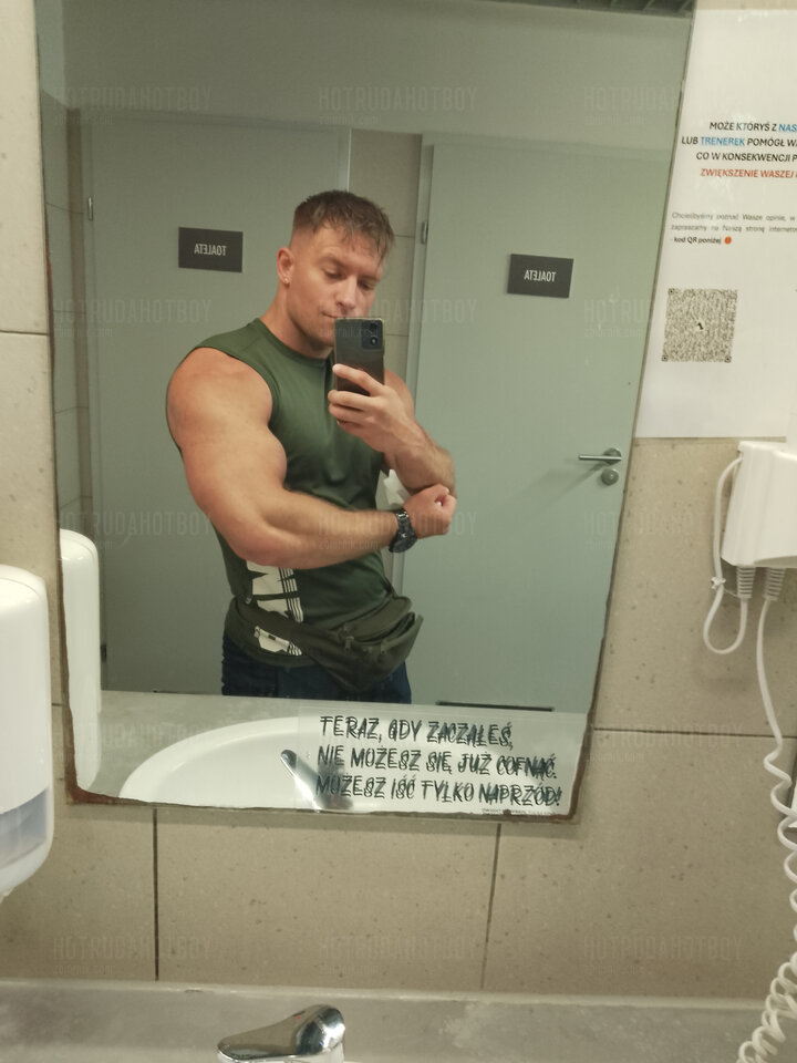 1000015988.jpg - HotRudaHotBoy