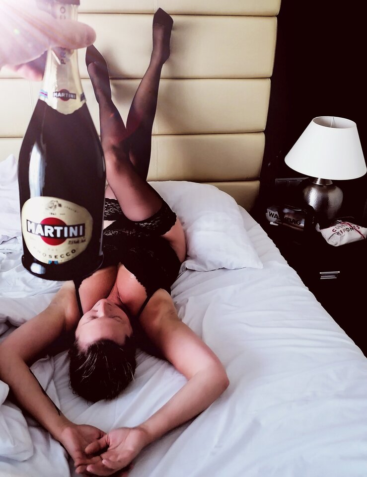 IMG_20250712_123422.jpg - Pani_sexy_stopy