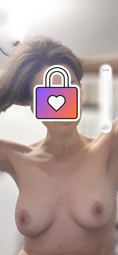 322d9a2c-e1a7-458a-9672-4155078d7a64 Copy.jpeg