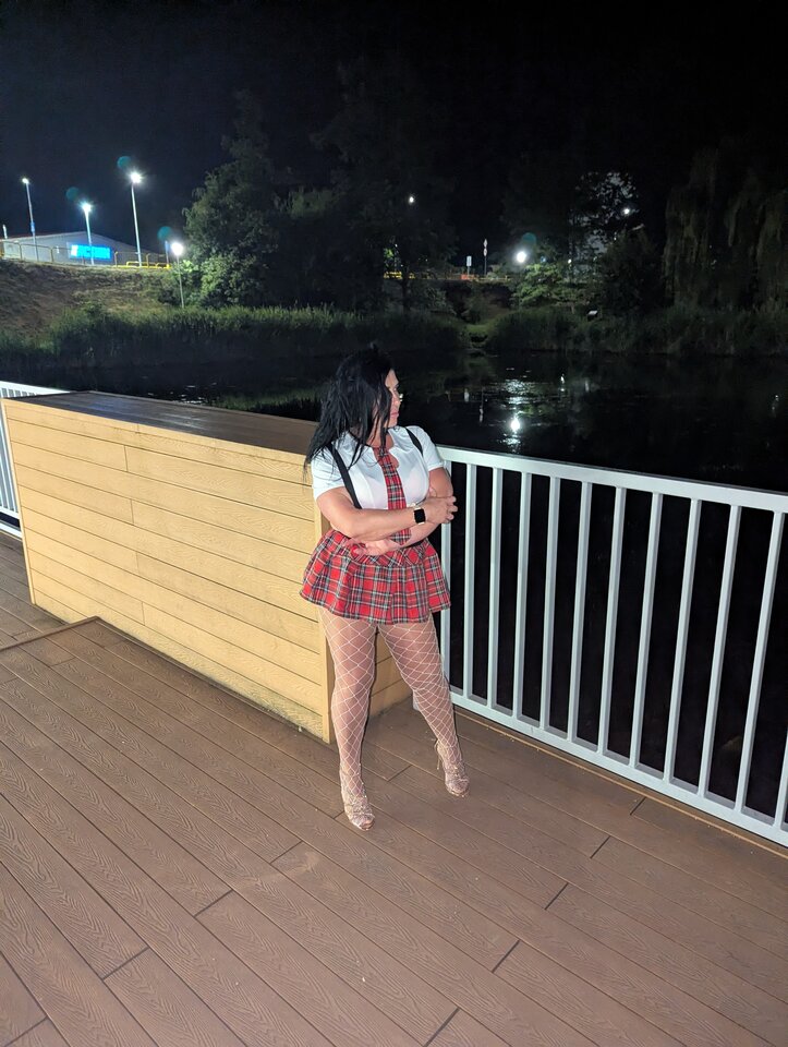 1000017944.jpg - m2022