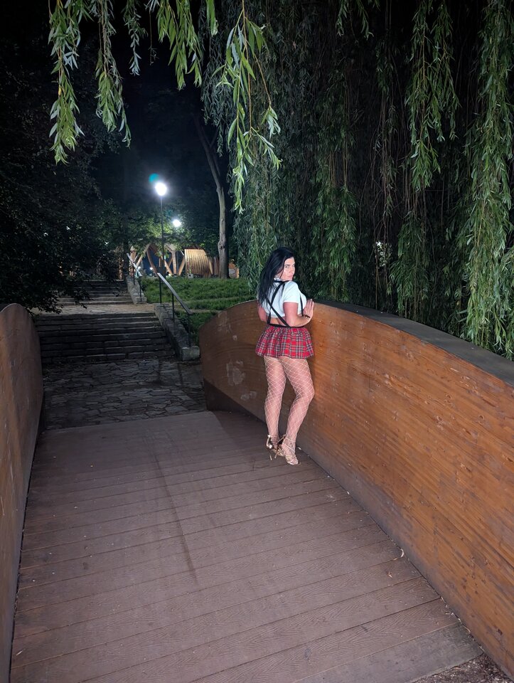 1000017948.jpg - m2022