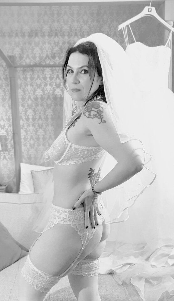 20250712_191015~2.jpg - Sensual666