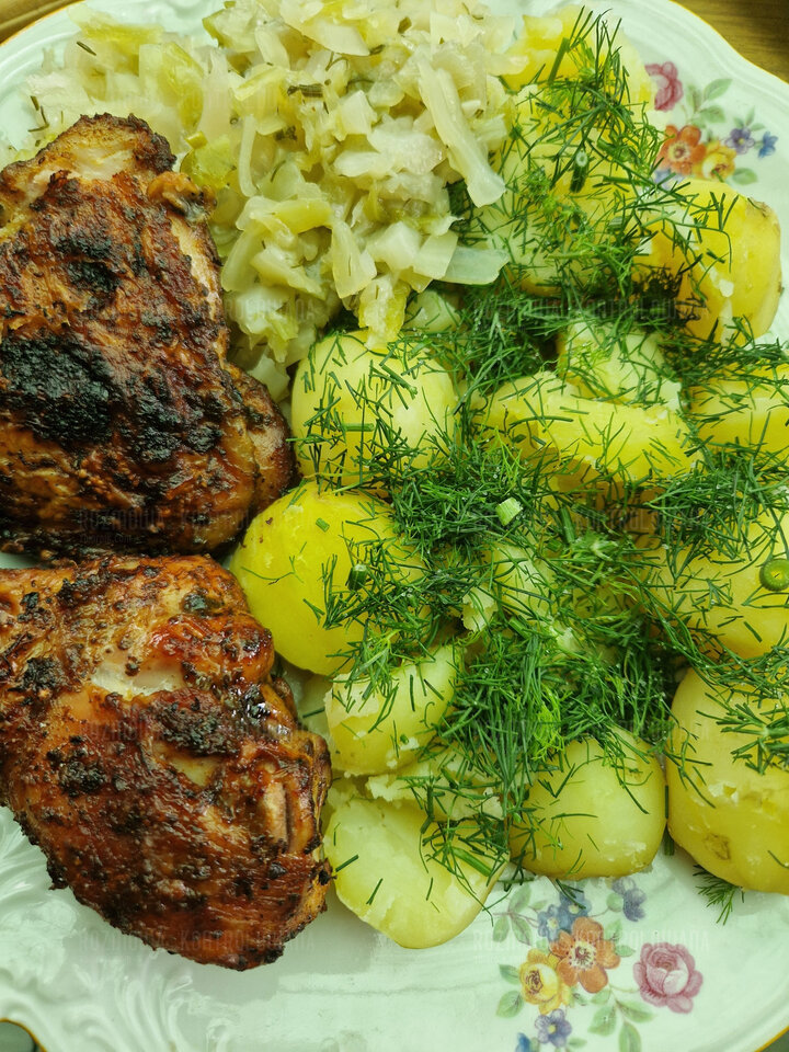 Niedzielny (działkowy)obiadek🥔🥬🐥 - rozmowa_kontrolowana