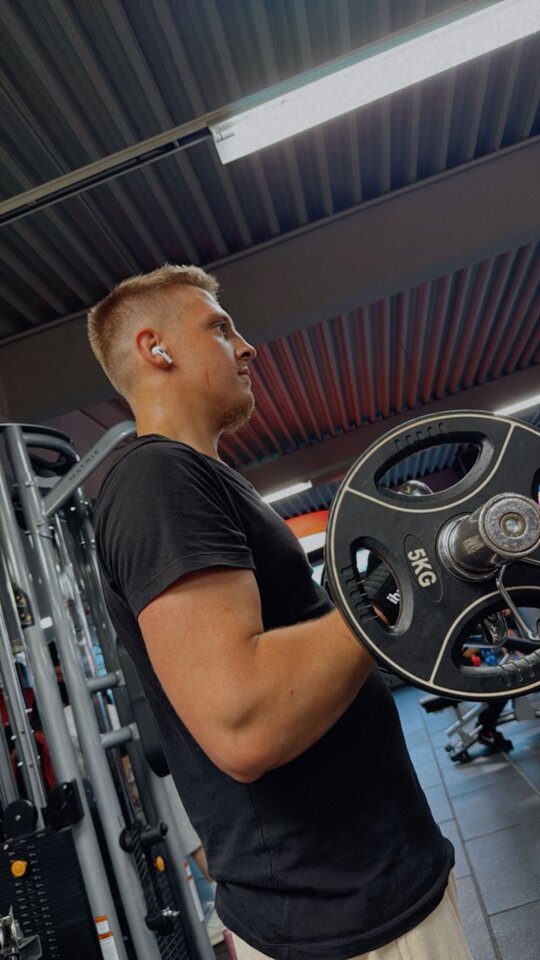 fc6dc57c-2fd6-44a7-9ade-0d8cdc3a157f.jpeg - Kamil3q00