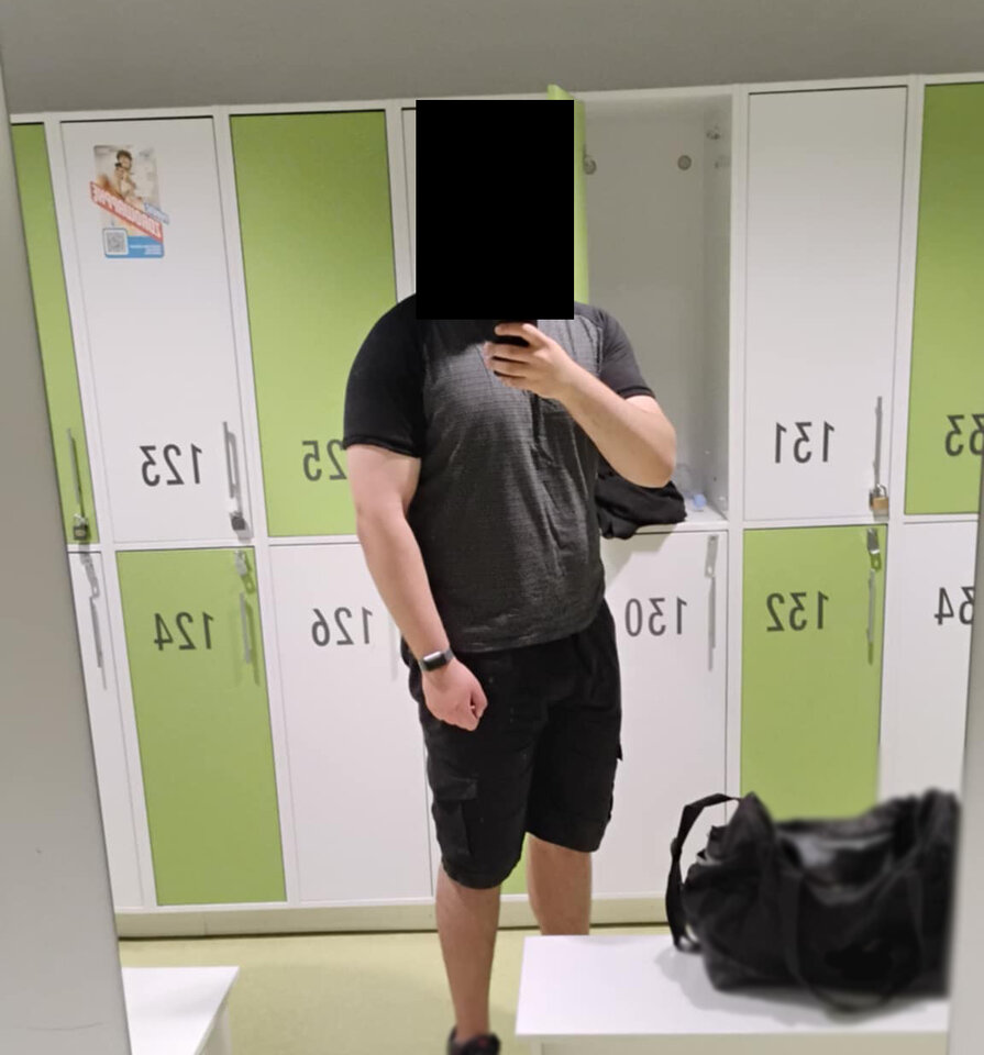 Pani chętna na spacer albo kawke? - Kamil03NapalonyByk