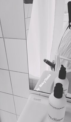 Chętna na wspólną kąpiel❤️