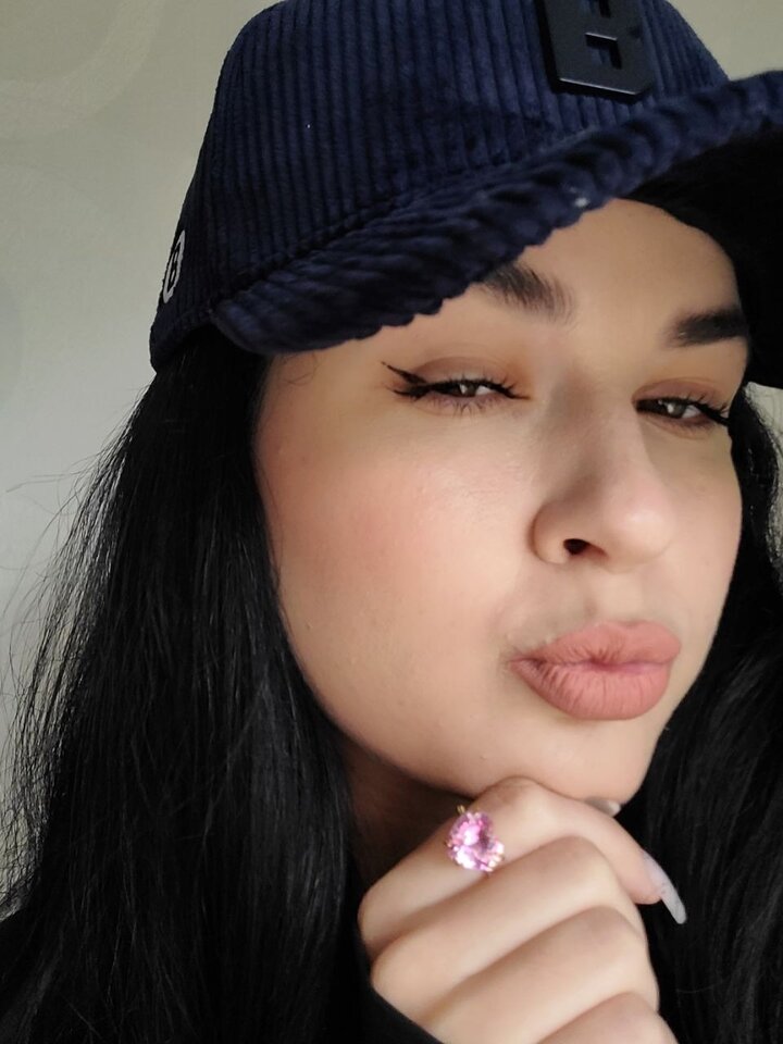 xdnAmLq4EUx0fj_D-o-FEDMvMRiwYl4-mfFmolda5I8-pwF9u7joQh4ktU0V1Ngr - _Alissa_