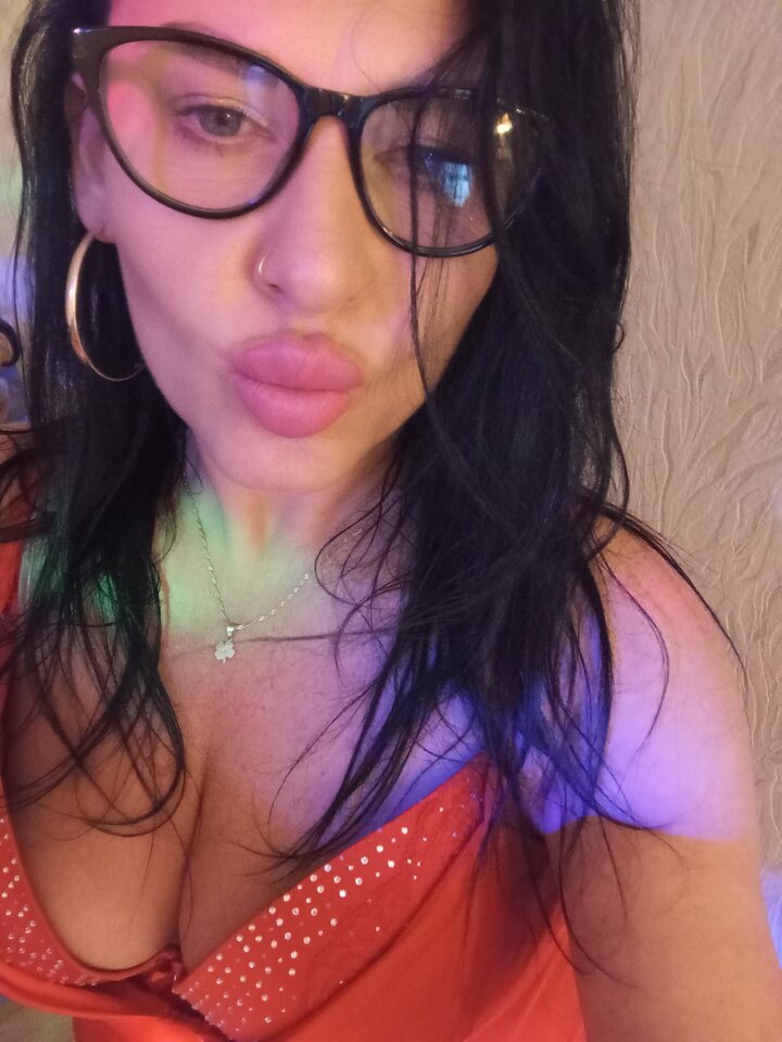 1000025775.jpg - m2022