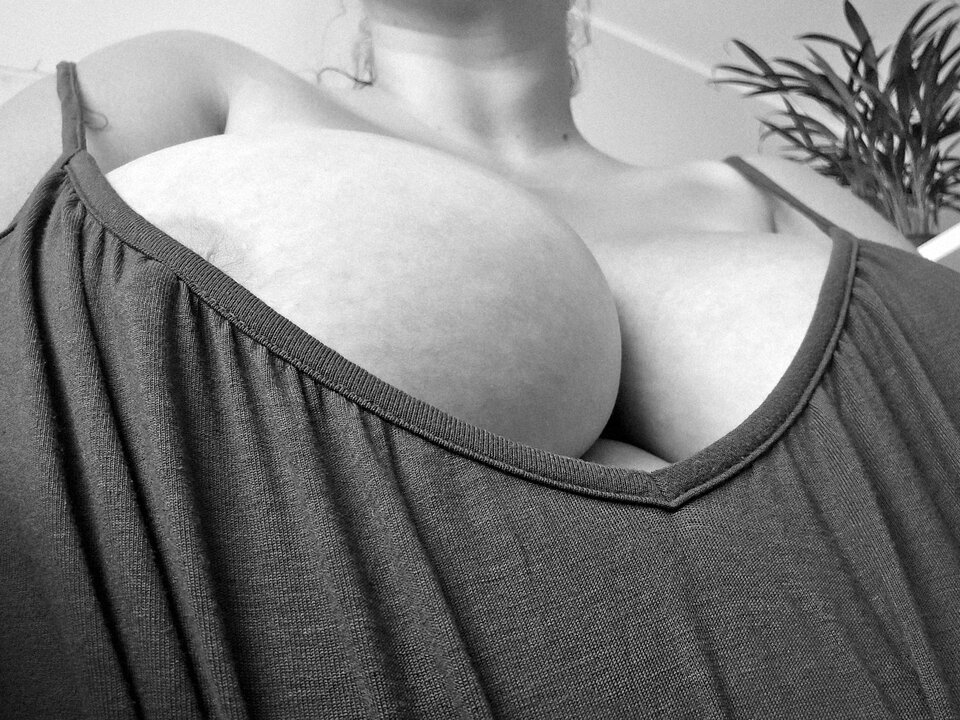 20250720_174138.jpg - BigGirl84
