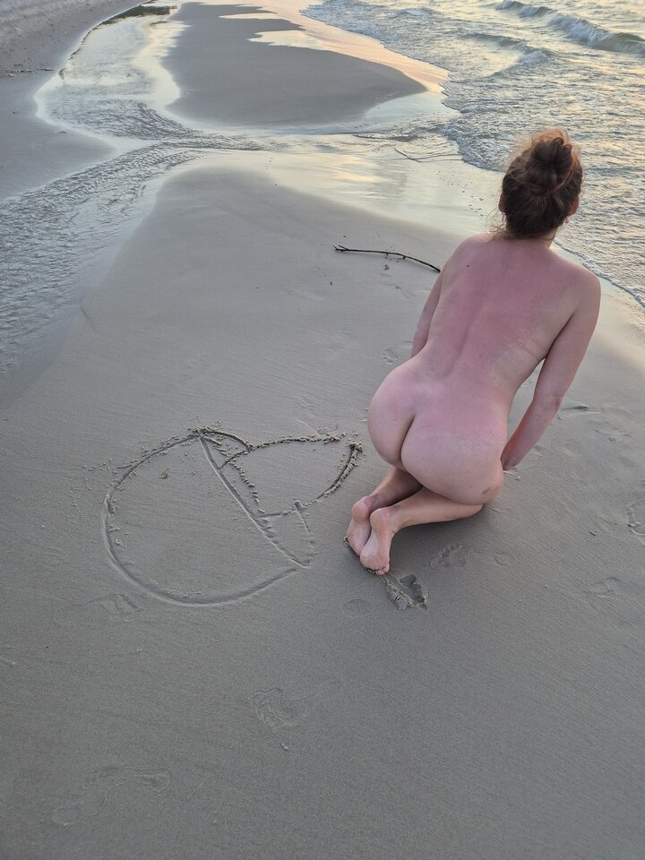 1000048629.jpg - para82i85