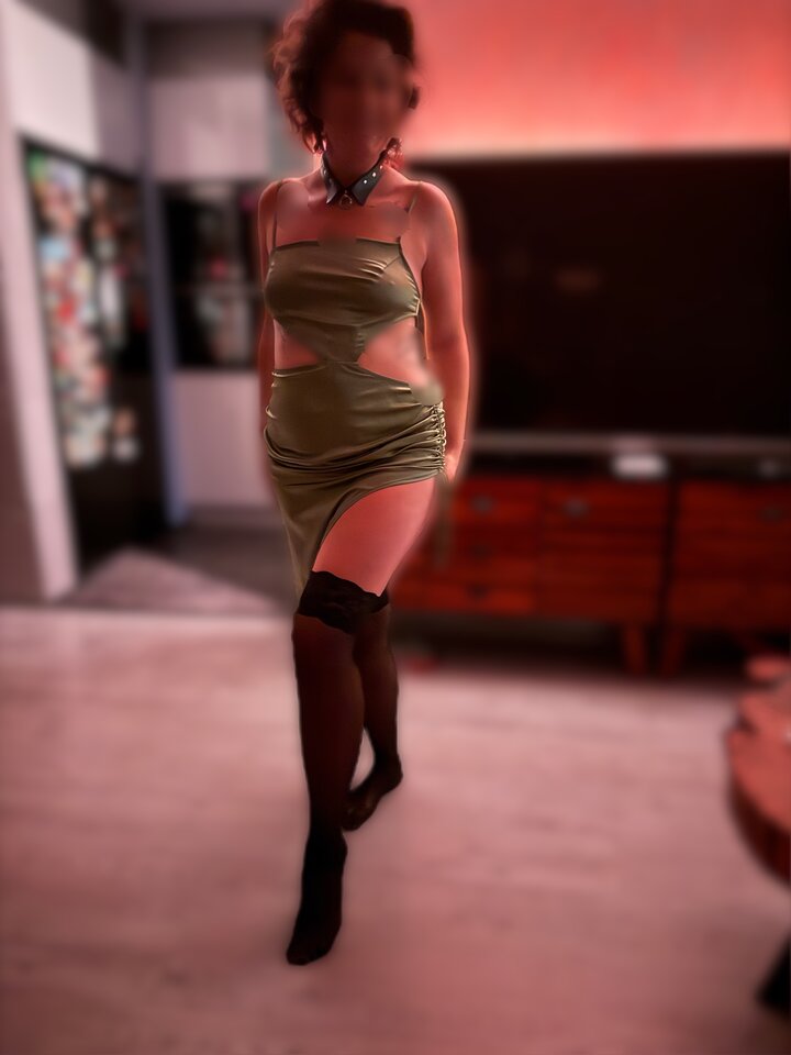 Blur-23072025-01.jpeg - 4realonly