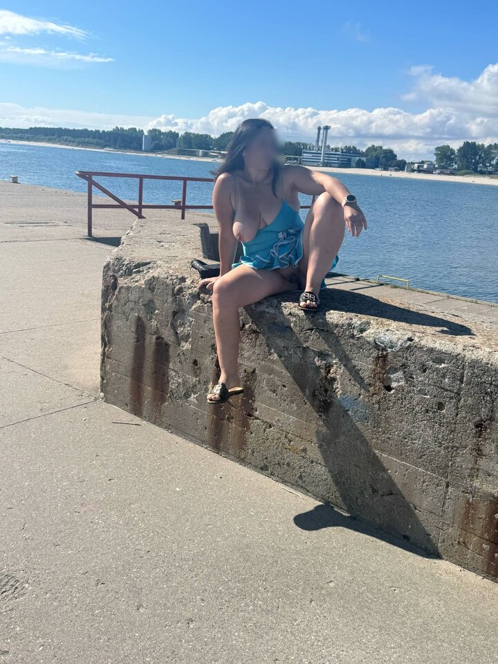 Messenger_creation_42DEB66C-0D54-4169-8C3A-267C5F676851.jpg - Oni198736