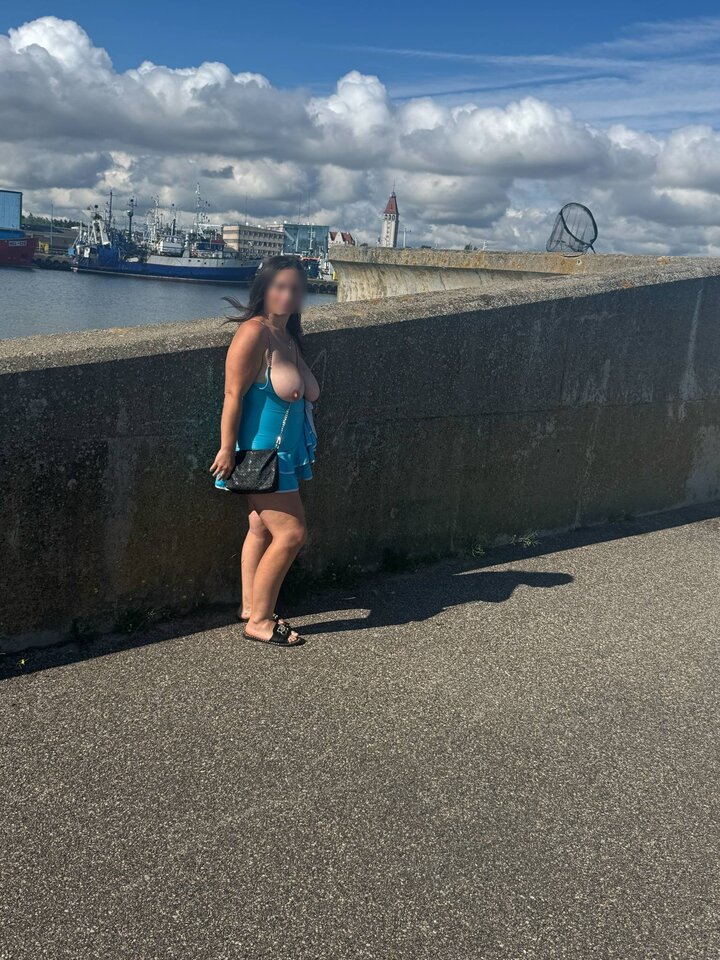 Messenger_creation_1D8A17C7-F8AE-46D1-BFF1-930DF2B96DC5.jpg - Oni198736