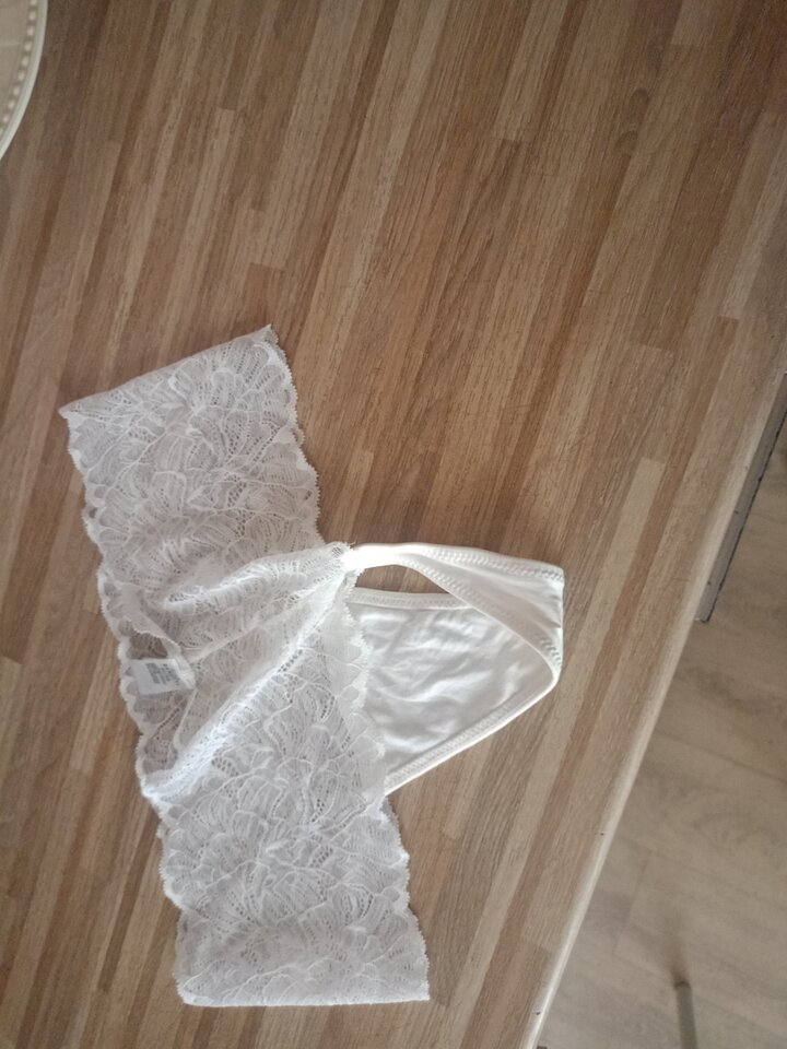 1000001018.jpg - Konkretna313