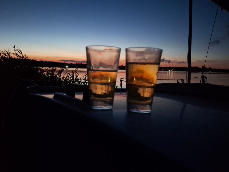 1000005333.jpg - Discoverer