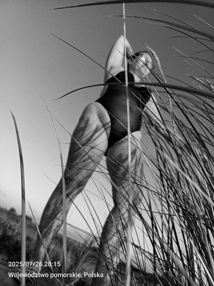 1000027581.jpg - MadamandViking