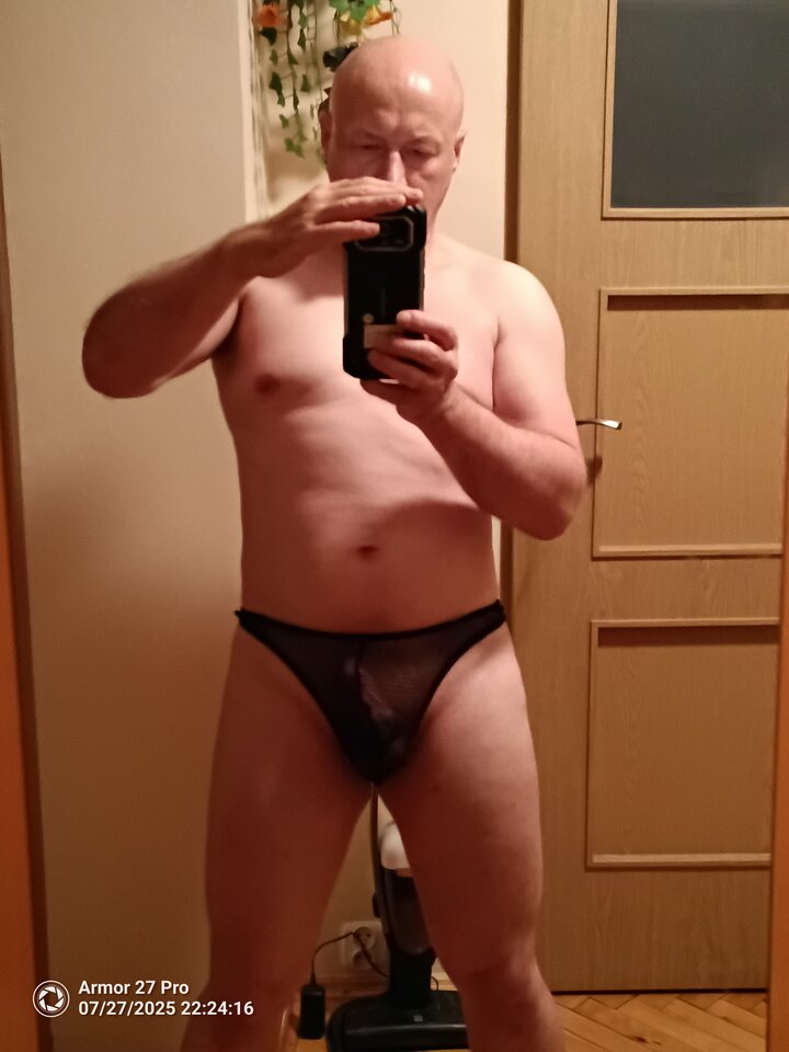 1000000484.jpg - PanMrocznyXXX