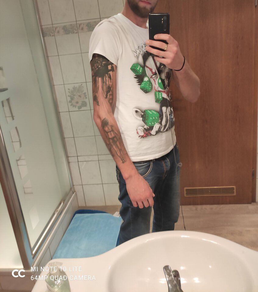 8e7d9b71-4811-4c23-8437-628d98458faf-1_all_321.jpg - Zaopatrzony