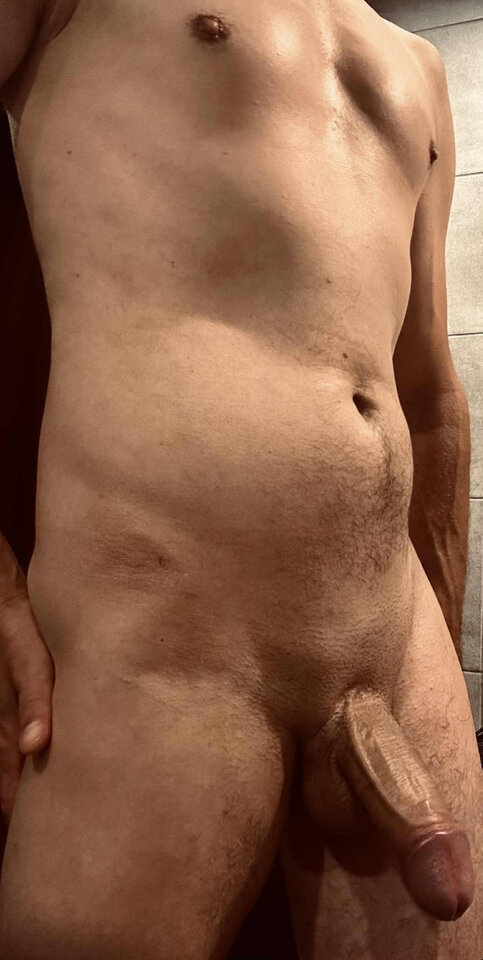 Kobieta realna poszukiwana  - GhostKrk38