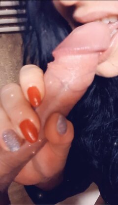 💋