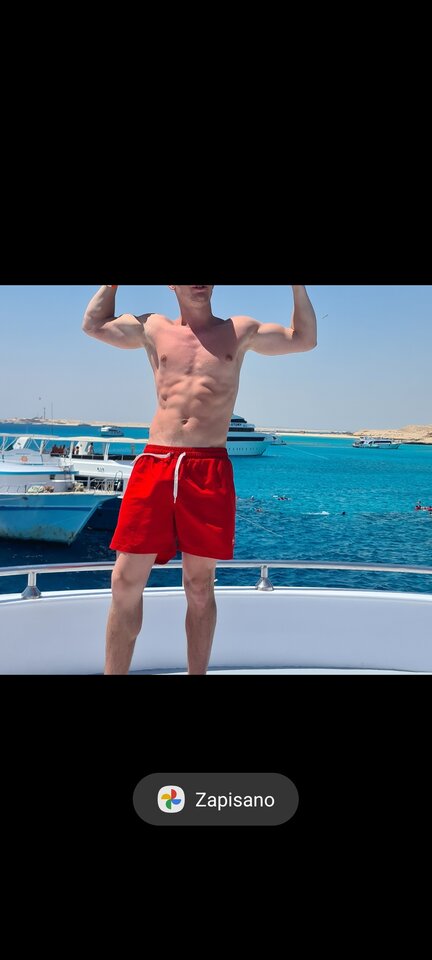 Screenshot_20250722_152708_Photos.jpg - Giegie