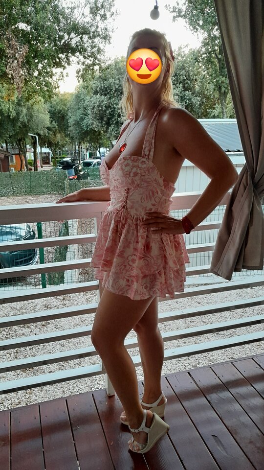 1000017791.jpg - APnaturistcouple