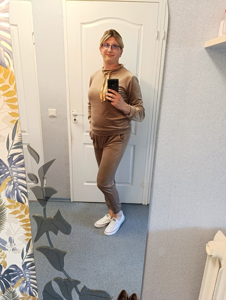 1000035812.jpg - 22paula23