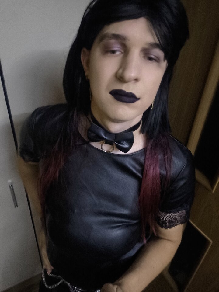 1000009402.jpg - Adriennecross