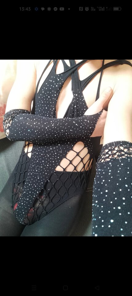 Screenshot_2024-12-14-13-43-50-29_965bbf4d18d205f782c6b8409c5773 - Uroczyfemboy27