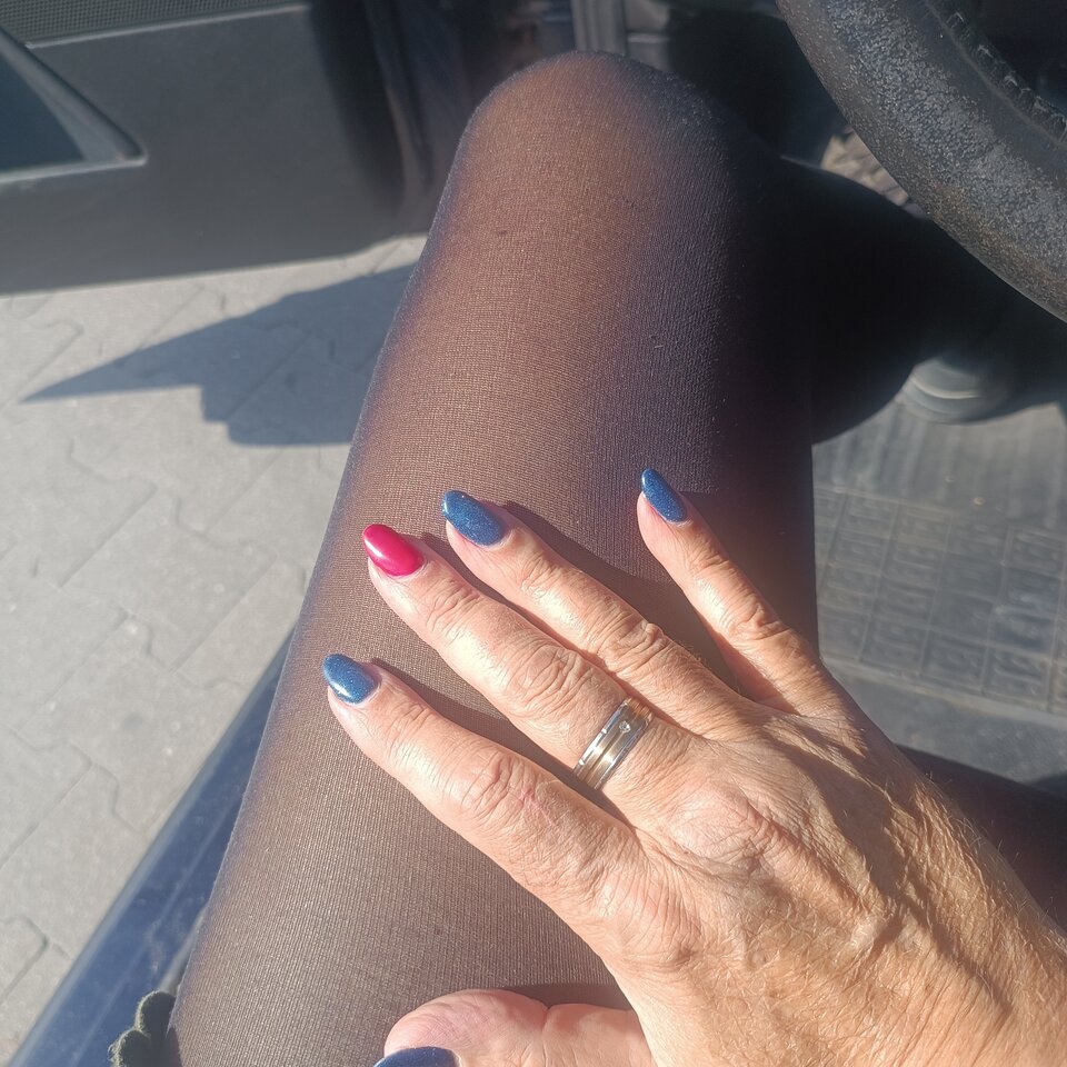 Na parkingu... 💅 - Gregorja