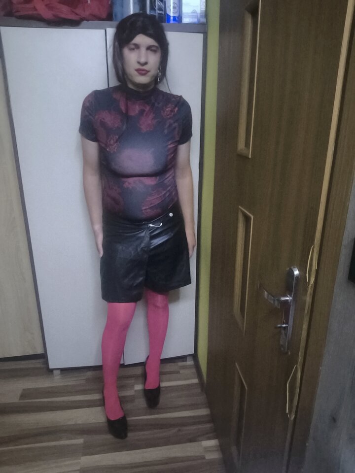 1000009480.jpg - Adriennecross