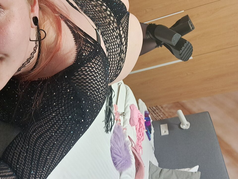 20250801_223943.jpg - KinkyKitty664